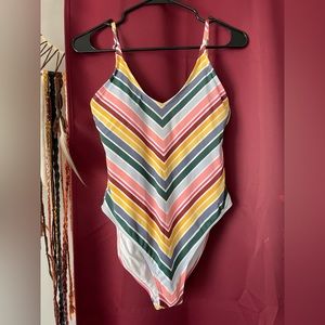 colorful swimsuit/ SMALL one piece /great condition